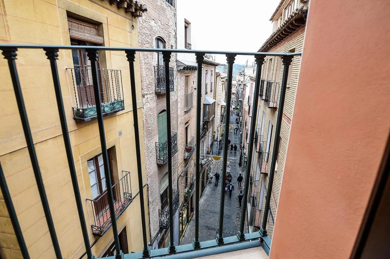 Apartamentos Turisticos Toledo