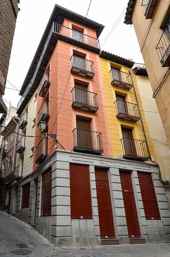 Apartamentos Turisticos Toledo